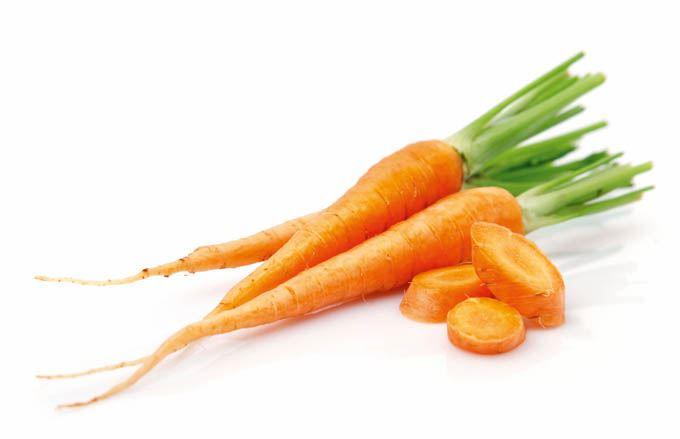 Beta-Carotin in orangem Gemüse und Obst 